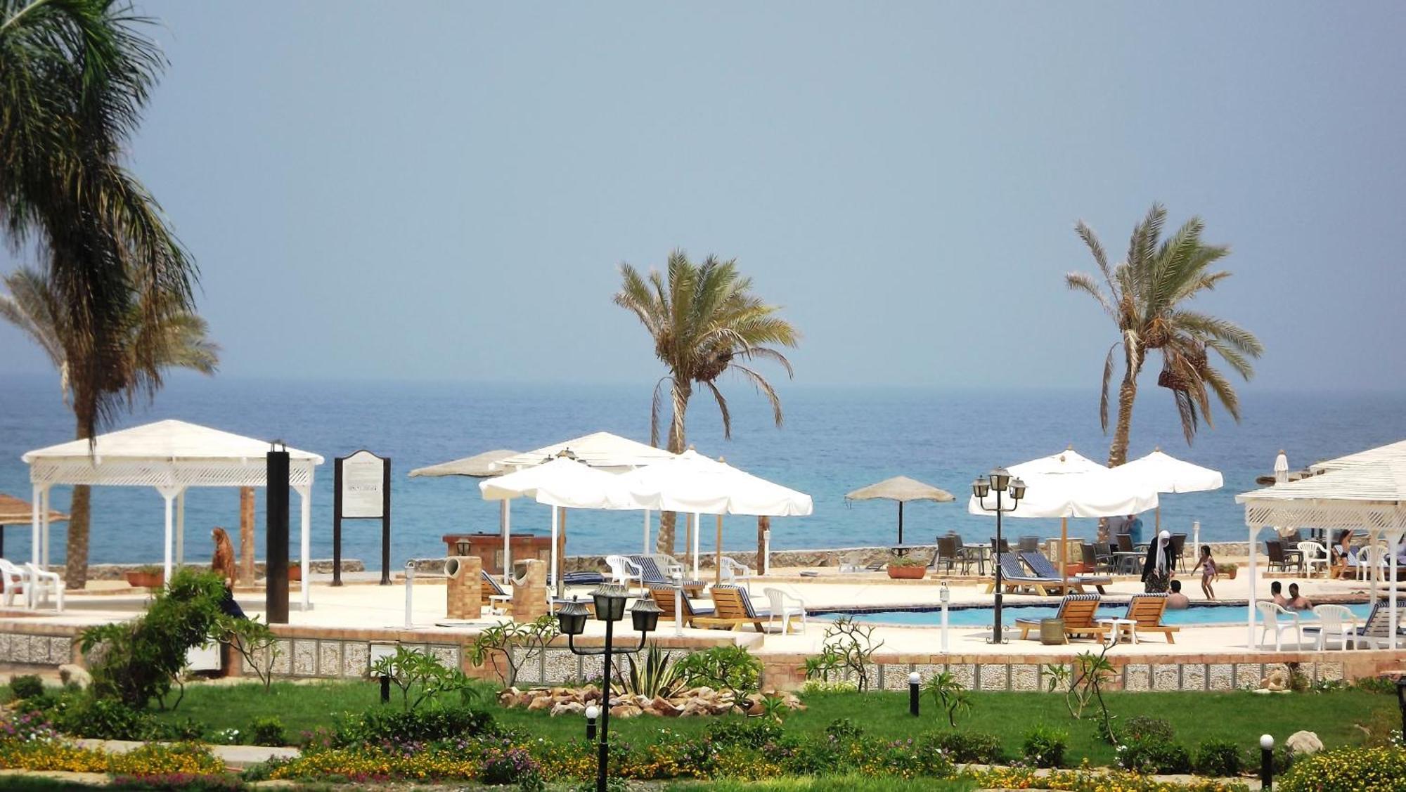 Dome Marina Hotel & Resort Ain Sokhna Ain Sukhna Buitenkant foto